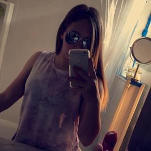 Meet your Posher, Merissa